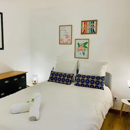 Les Coquelicots Du Quartier アパート セット