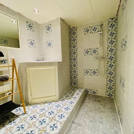 Les Coquelicots Du Quartier アパート *